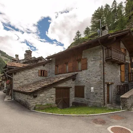 Maison Celeste Holiday home